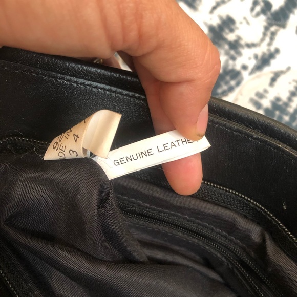 🎉🎉Host Pick🎉🎉Vintage 80s ETIENNE AIGNER USA BLACK LEATHER CLASSIC PURSE - Picture 2 of 13